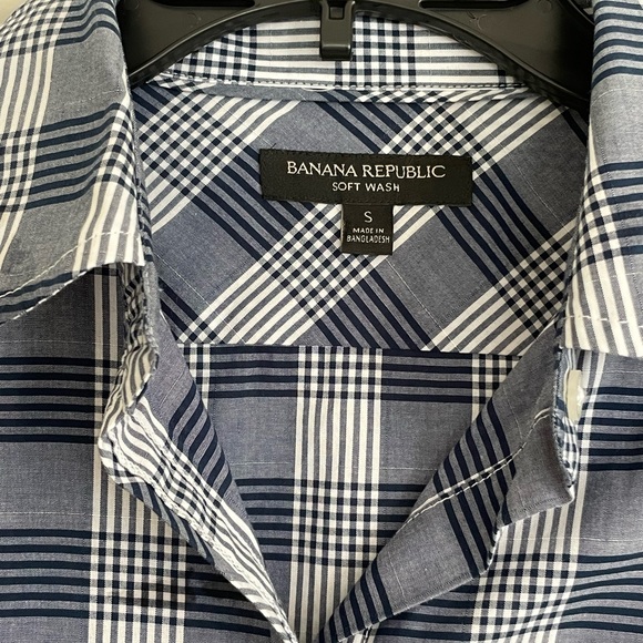 Navy Blouse by Banana Republic - Picture 3 of 4